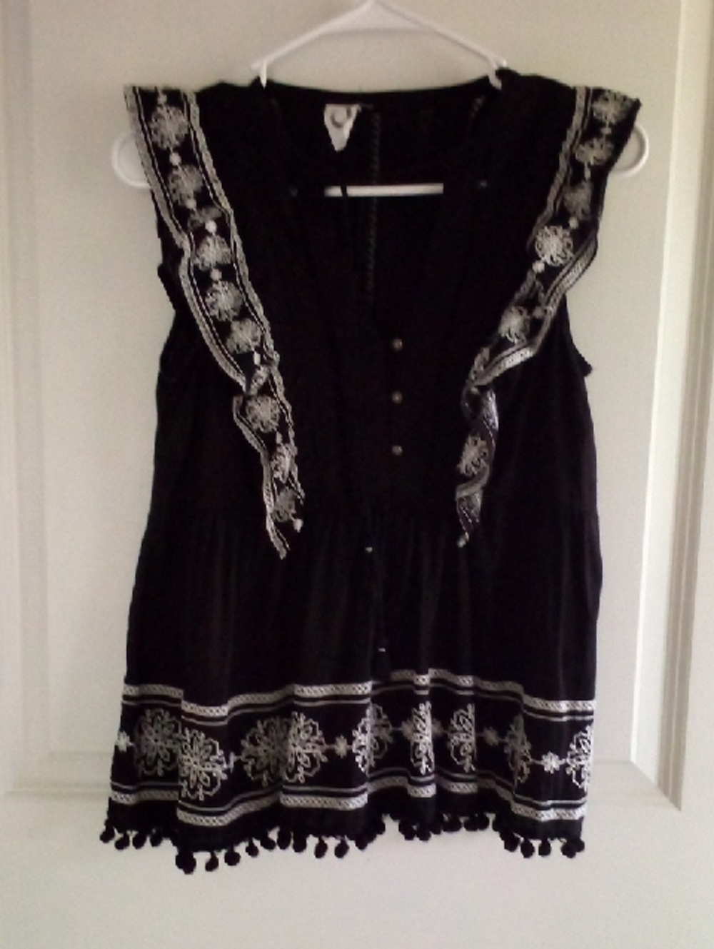 Anthropologie Black Embroidered Tassel-Trim Tunic